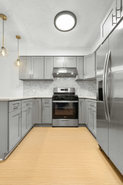 Tủ Bếp Gỗ MDF Màu Xám Phong Cách Hiện Đại Chữ U - Xưởng Gỗ TTP - TBXAM001